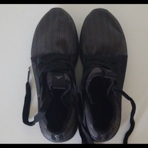 Adidas Lux Bounce Edge sneaker